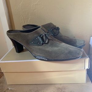 Aerosoles Buckled Heels